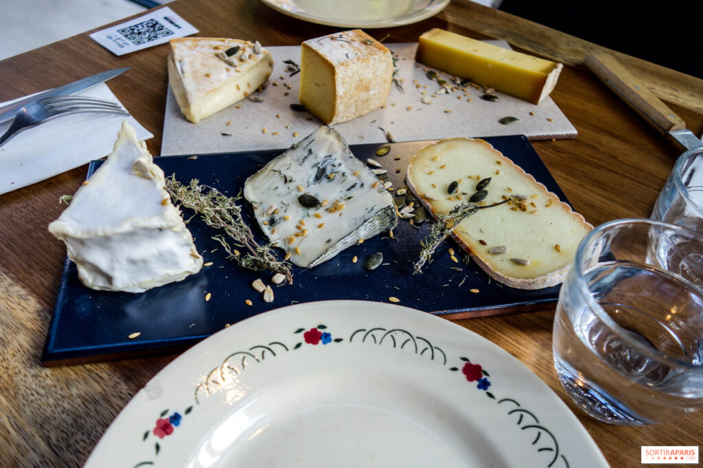 La Gazette Gourmet - Monbleu le comptoir - Ou manger dans le Marais - Ou manger avant ou après votre expérience immersive